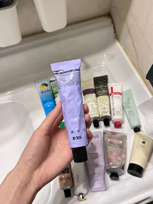 分享精致女孩最爱的五款护手霜凯发K8国际护手霜推荐第一名(图7)