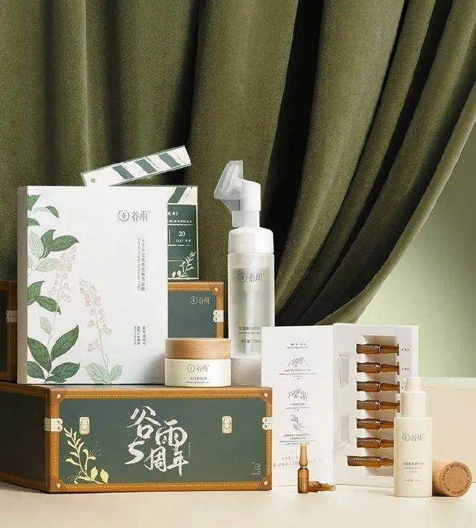 OOO强势突围！4月国妆榜销售榜凯发入口新锐品牌大风吹PMPM、(图4)
