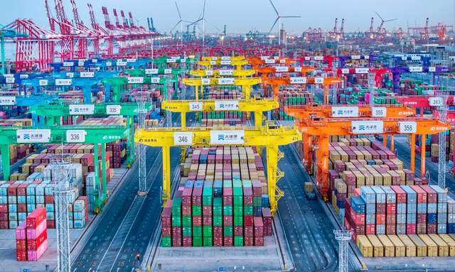 响第二枪交易已全面冻结中美相互征费凯发K8国际忍耐5天后中方对美打(图9)